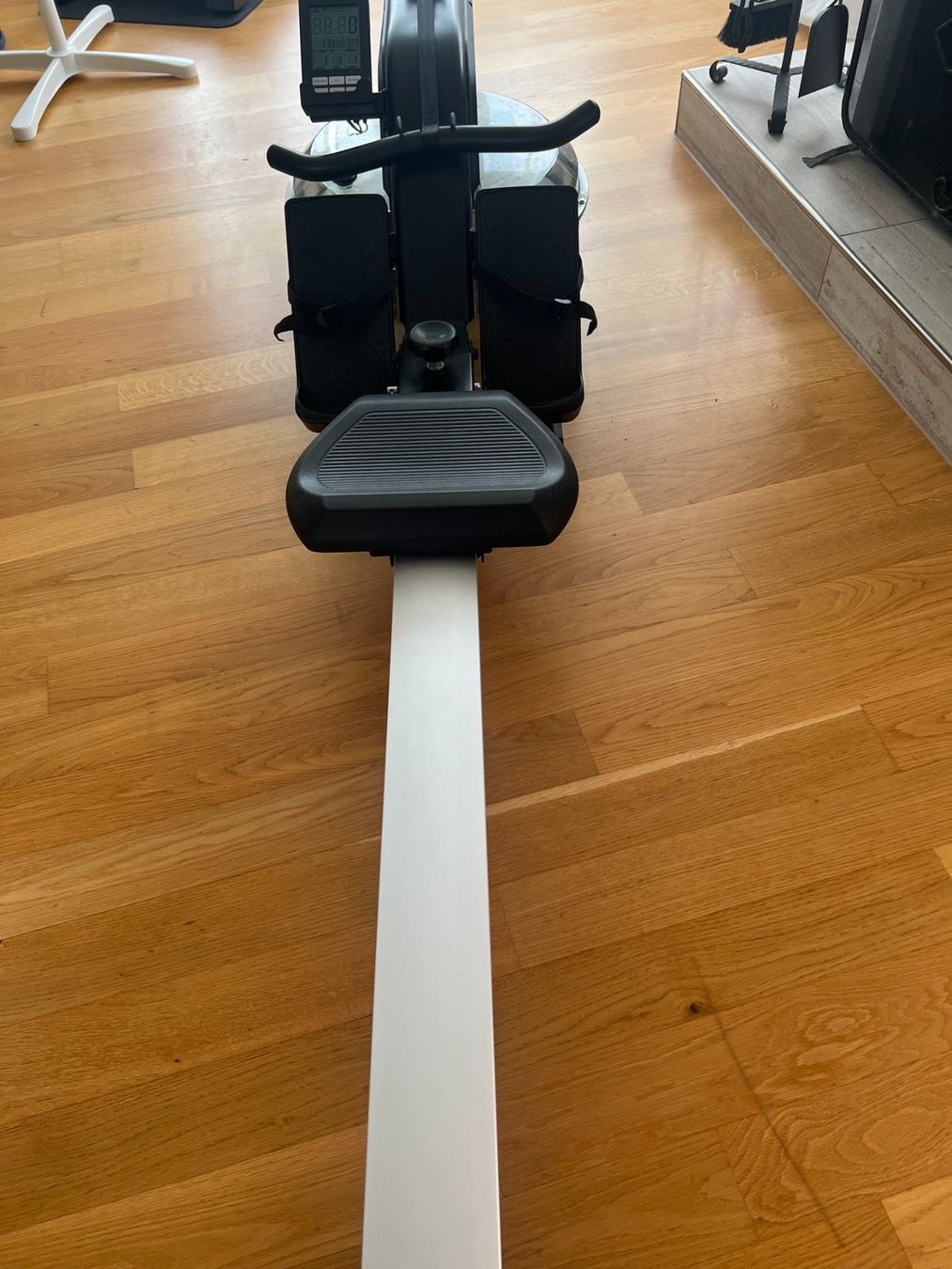 WaterRower Hometrainer: Wasserrudergerät Woolf Sport GmbH – Gebraucht aus Adliswil von tob_v6kn 1