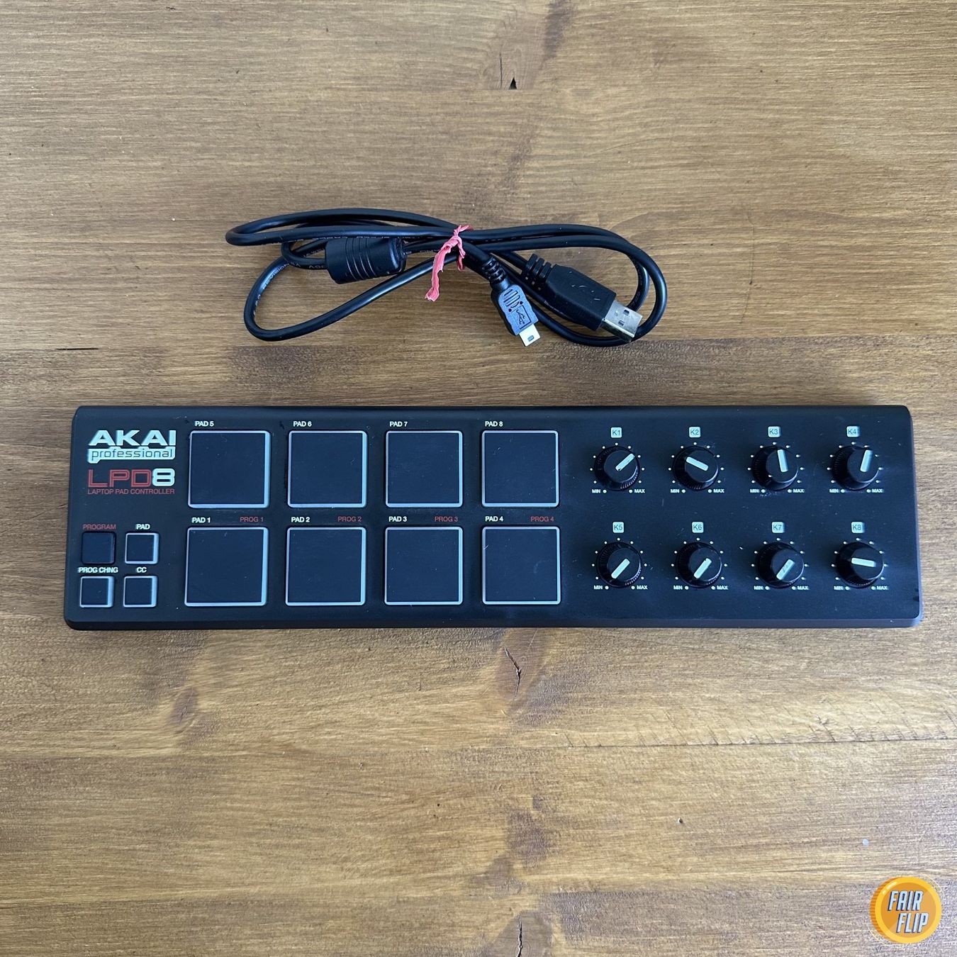 Akai Mischpulte: AKAI LPD8 Pad Controller – Gebraucht aus Luzern von fairflip