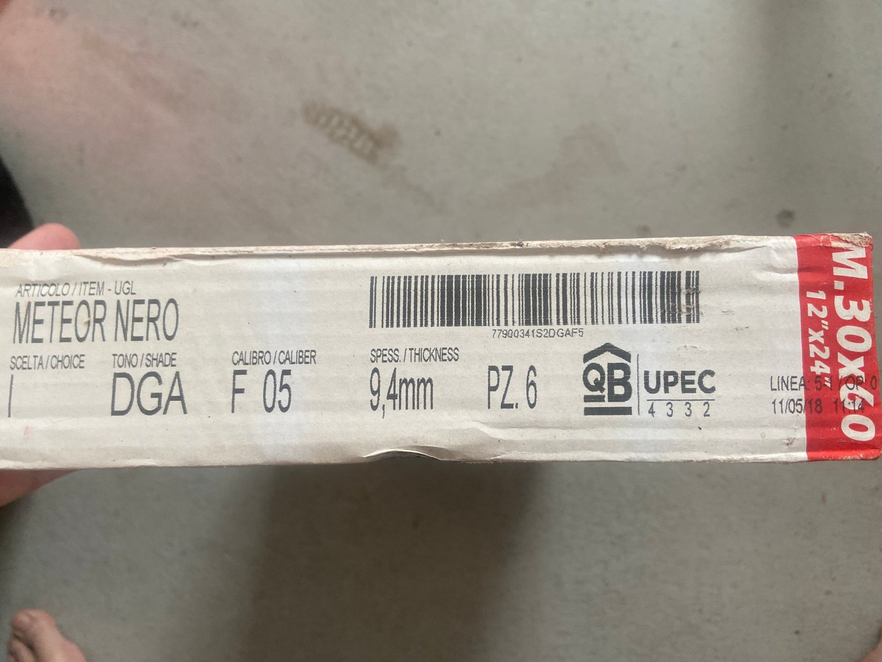 Rivestimenti per pavimenti: Fliesen Casalgrande Meteor Nero – Nuovo e nell'imballaggio originale da Lichtensteig venduto da Second_Wood_9620 4