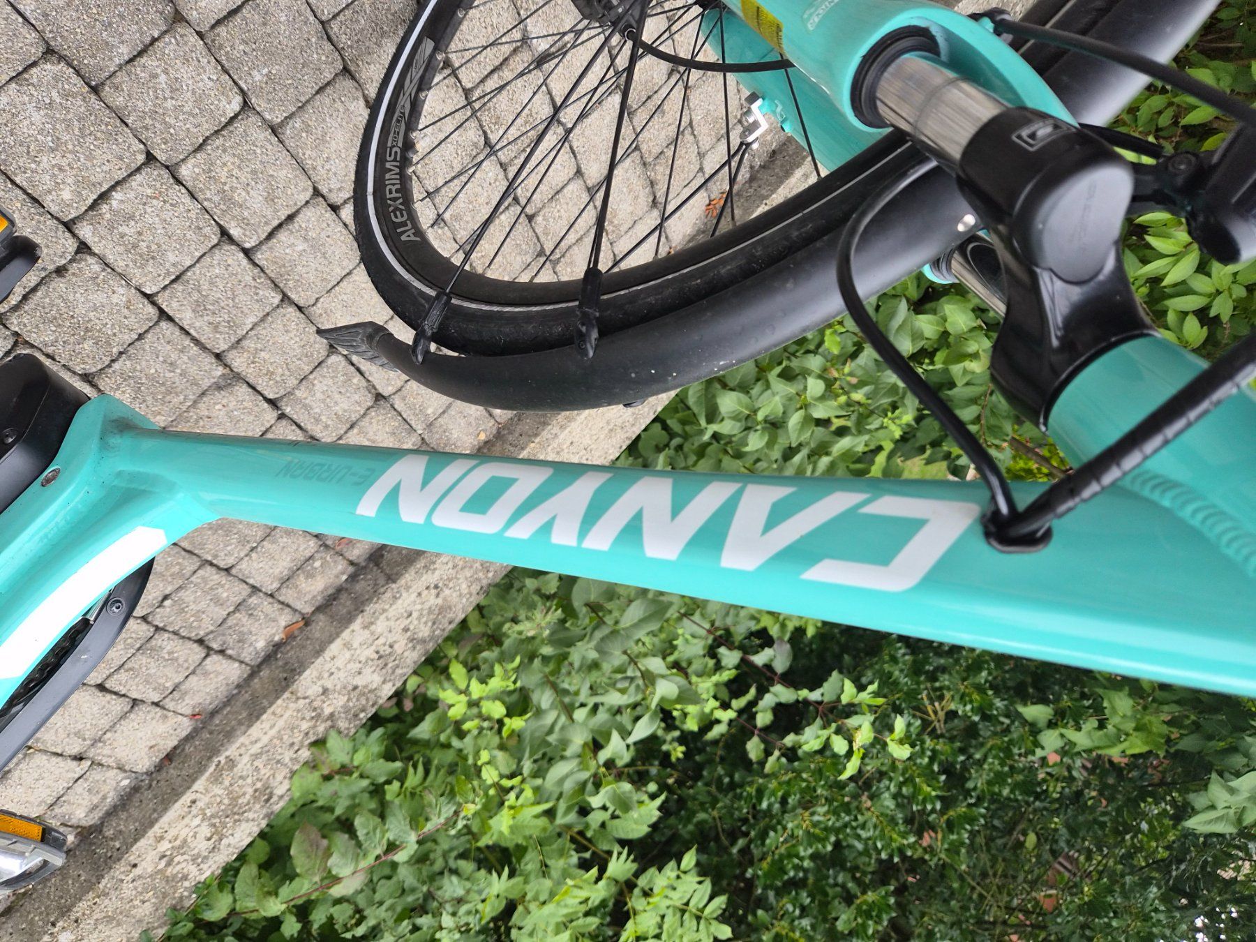 Canyon Vélos: Canyon E-Bike – D'occasion à Oberuzwil par ale_6v8y 7