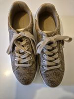 Guess Beckie Sneaker low Gr.39 braun/gold