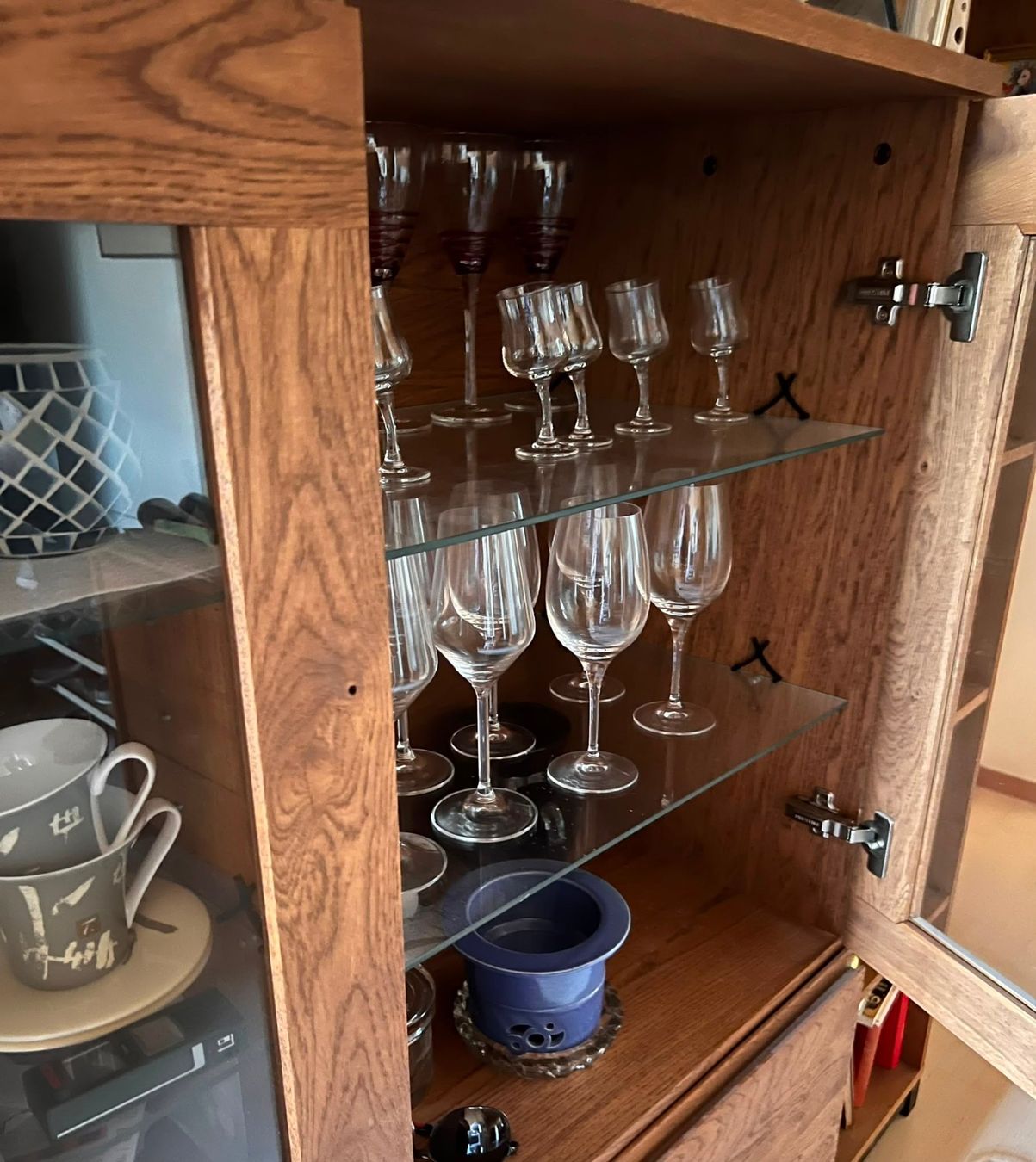 Vitrines: Vitrine – D'occasion à Auswil par Scottusa83 1