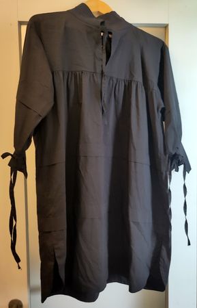 Tolle schwarze Tunika, Gr. OS, passt zu Rundholz