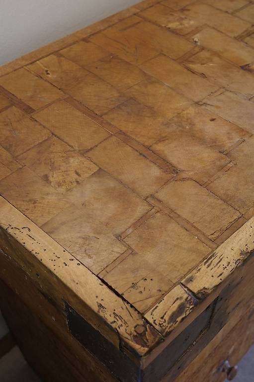 Articoli in legno: Billot de boucher avec tiroirs – Usato da Corsier-sur-Vevey venduto da ric_lb2t 3