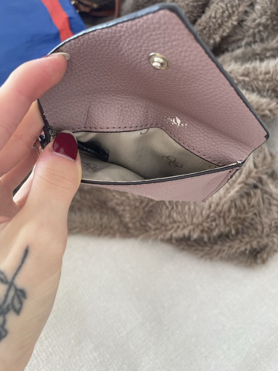Guess Portamonete: Guess Portemonnaie – Usato da St. Gallen venduto da web_r57v 2