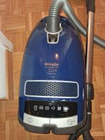 Miele Complete C3 Staubsauger blau Zubehoer guter Zustand