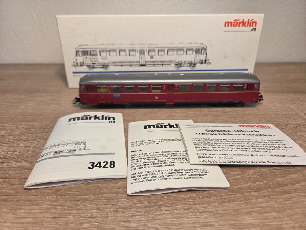 Märklin H0 3428 - Automotrice BR 515 Rouge - 4 Essieux - OVP
