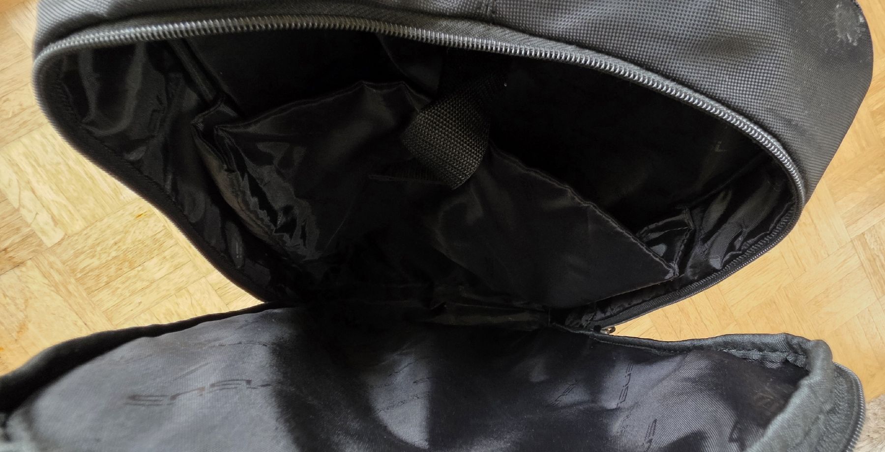 Zaini: Sac à dos ASUS pour PC portable/gaming – Usato da Yverdon-les-Bains venduto da van_dq65 8