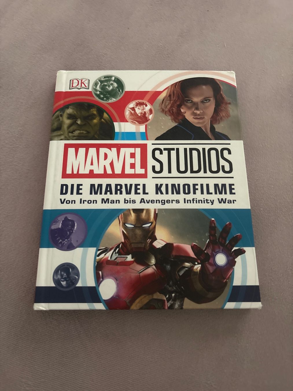 Libri: Marvel Studios Buch – Kinofilme bis Infinity War – Usato da Fehraltorf venduto da galyssa1988