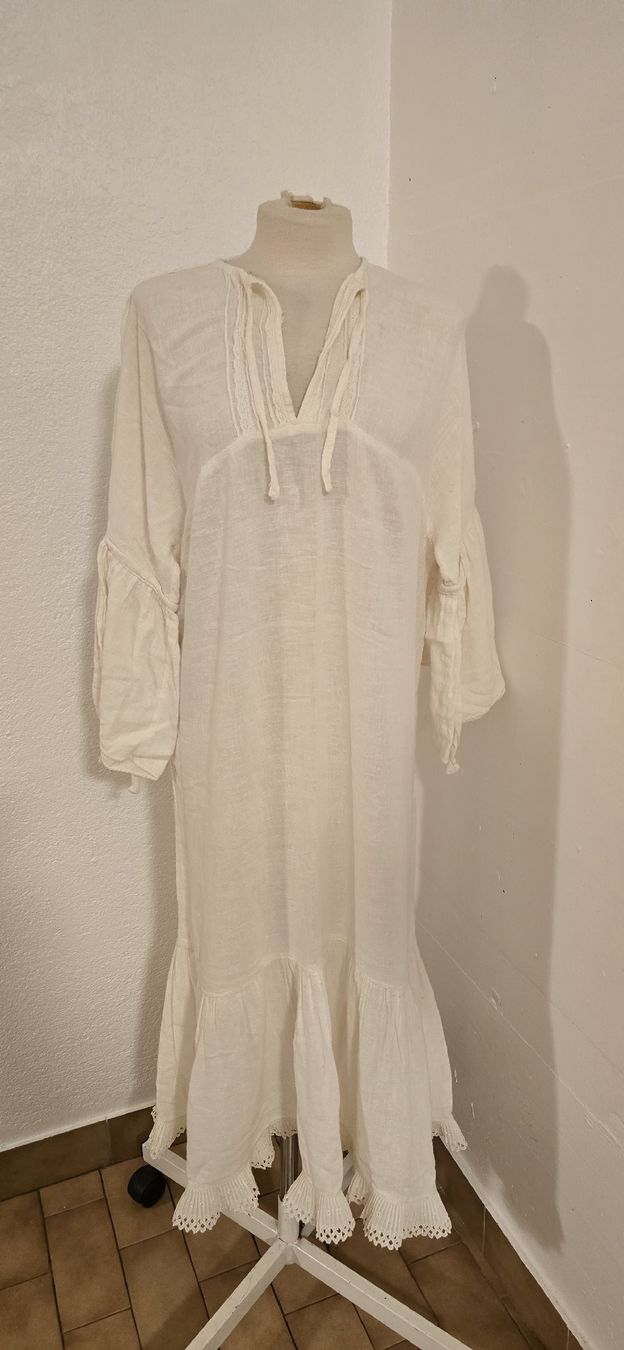 Robes: robe de chambre retro coron M – D'occasion à Martigny par pivert03