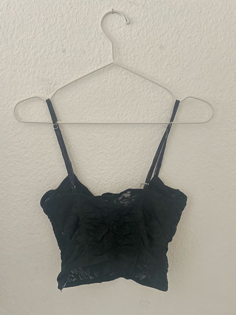 Bershka Tops: Schwarzes Spitzentop – Neuf (Voir description) à Ettingen par ale_q6zz 1