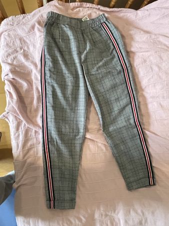 Karohose mit Seitenstreifen Damen Grösse M gut