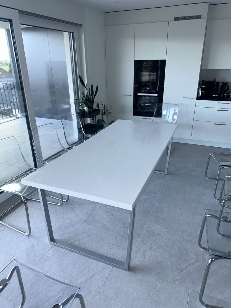 Tische: Table à manger Interio – Gebraucht aus Gampelen von theboywhoworks 1