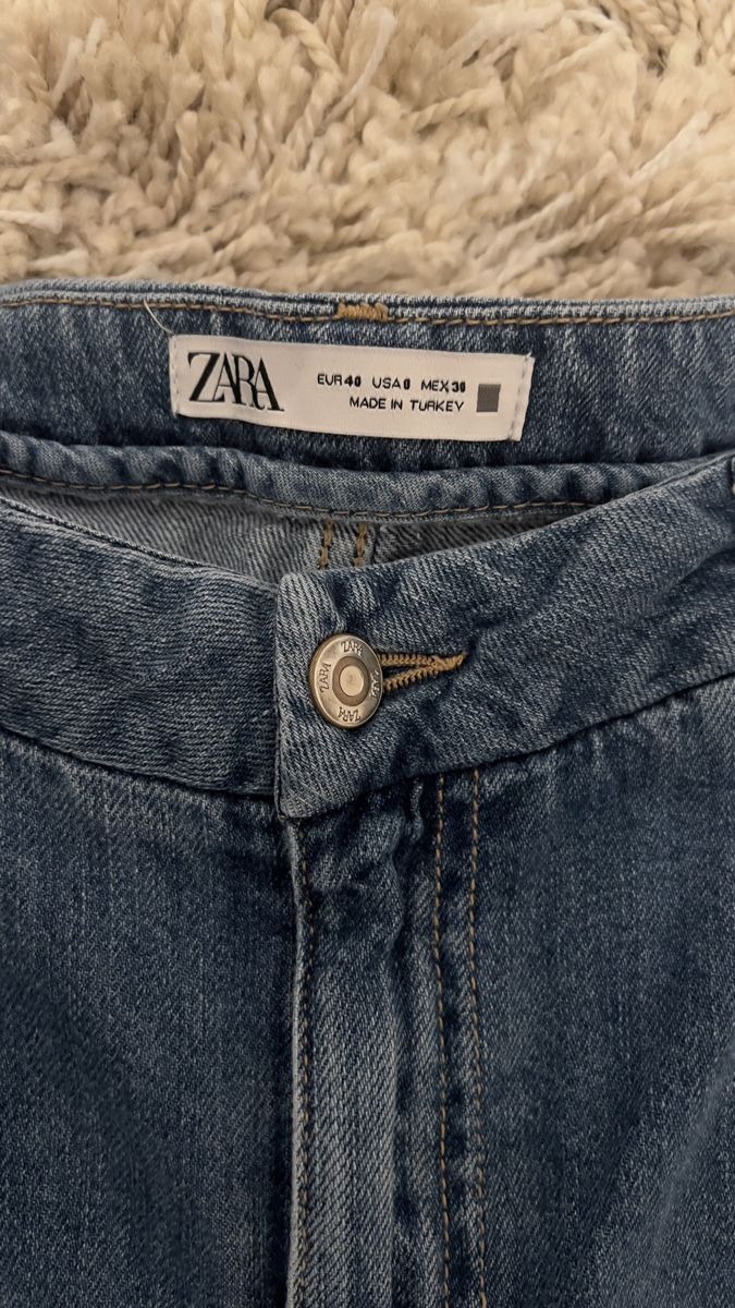 Zara Jeans: Zara  Jeans – Usato da Langenthal venduto da Yana.Chaika 1