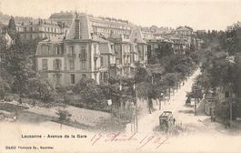 Lausanne VD Avenue de la Gare Tram belebt
