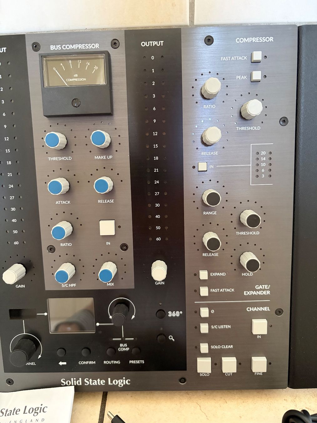 Solid State Logic Platines de mixage: SSL UC1 - Solid State Logic + Rack Mount – Neuf (Voir description) à Lausanne par LePetitBrocanteur 5