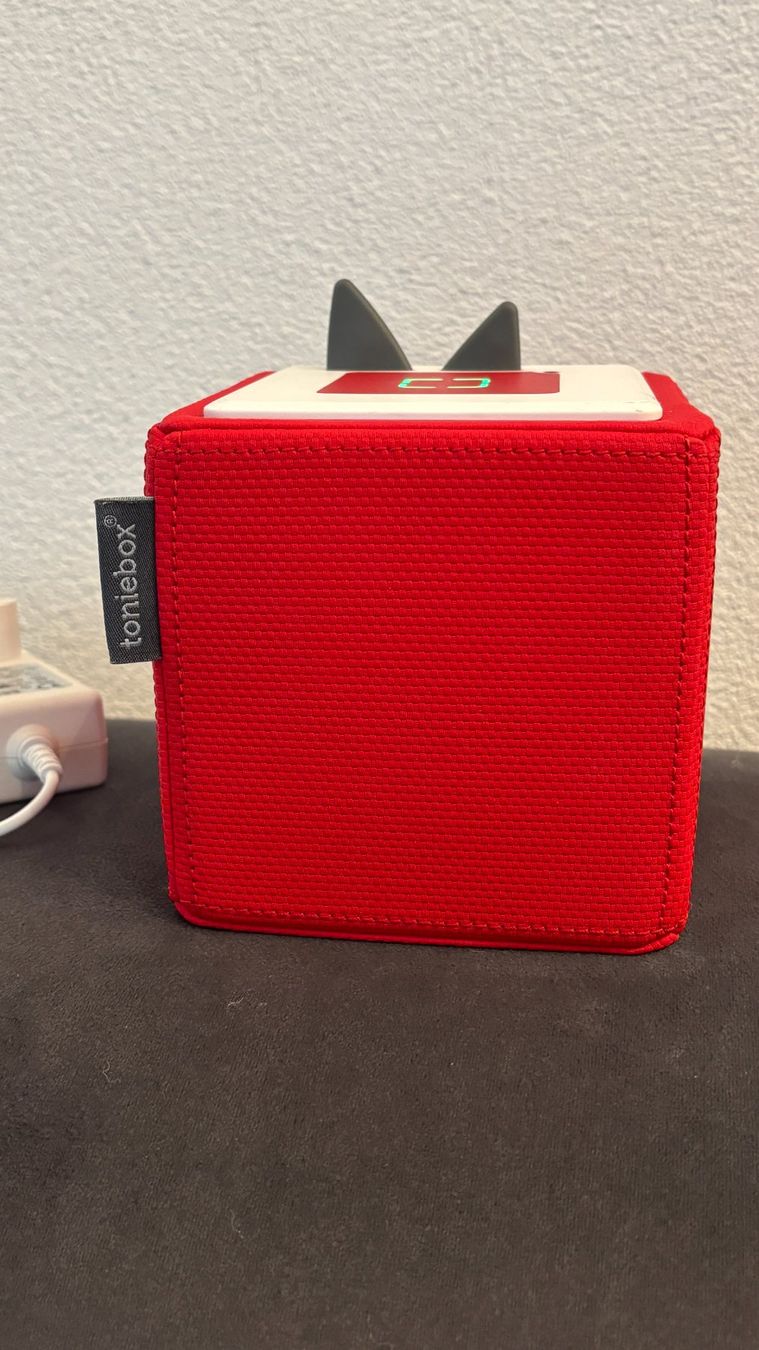 Tonies Spielzeuge: Toniebox rot – Gebraucht aus Zihlschlacht von sve_m76s 3