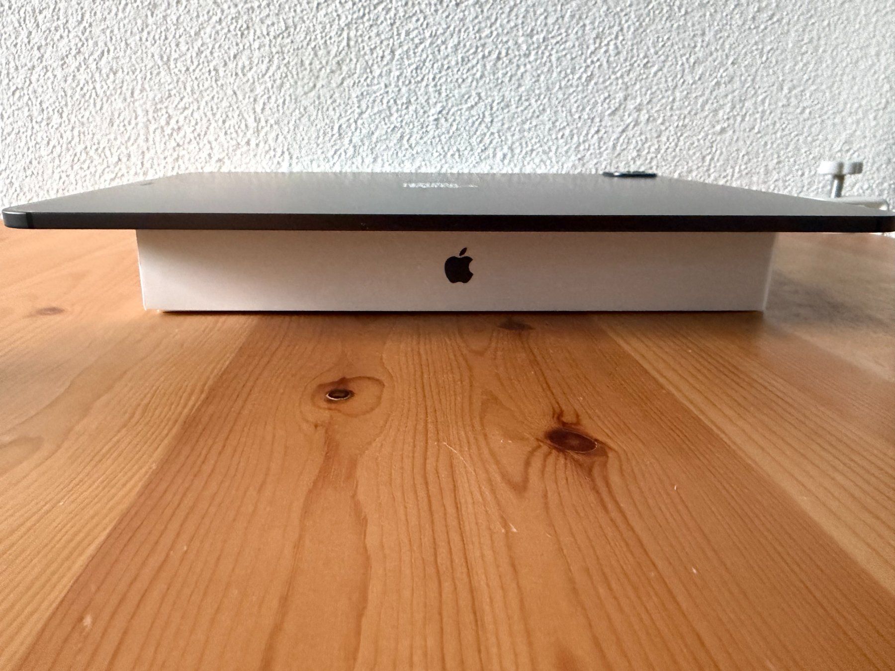Apple Tablet PC: iPad Pro M4 13" 2TB 5G – Usato da Zürich venduto da pf_ 5