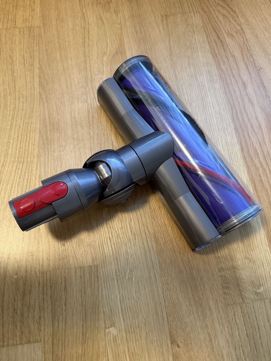 Dyson Altro per la casa: Dyson brosse V7 - V15  – Usato da Meyrin venduto da SA_3006 1