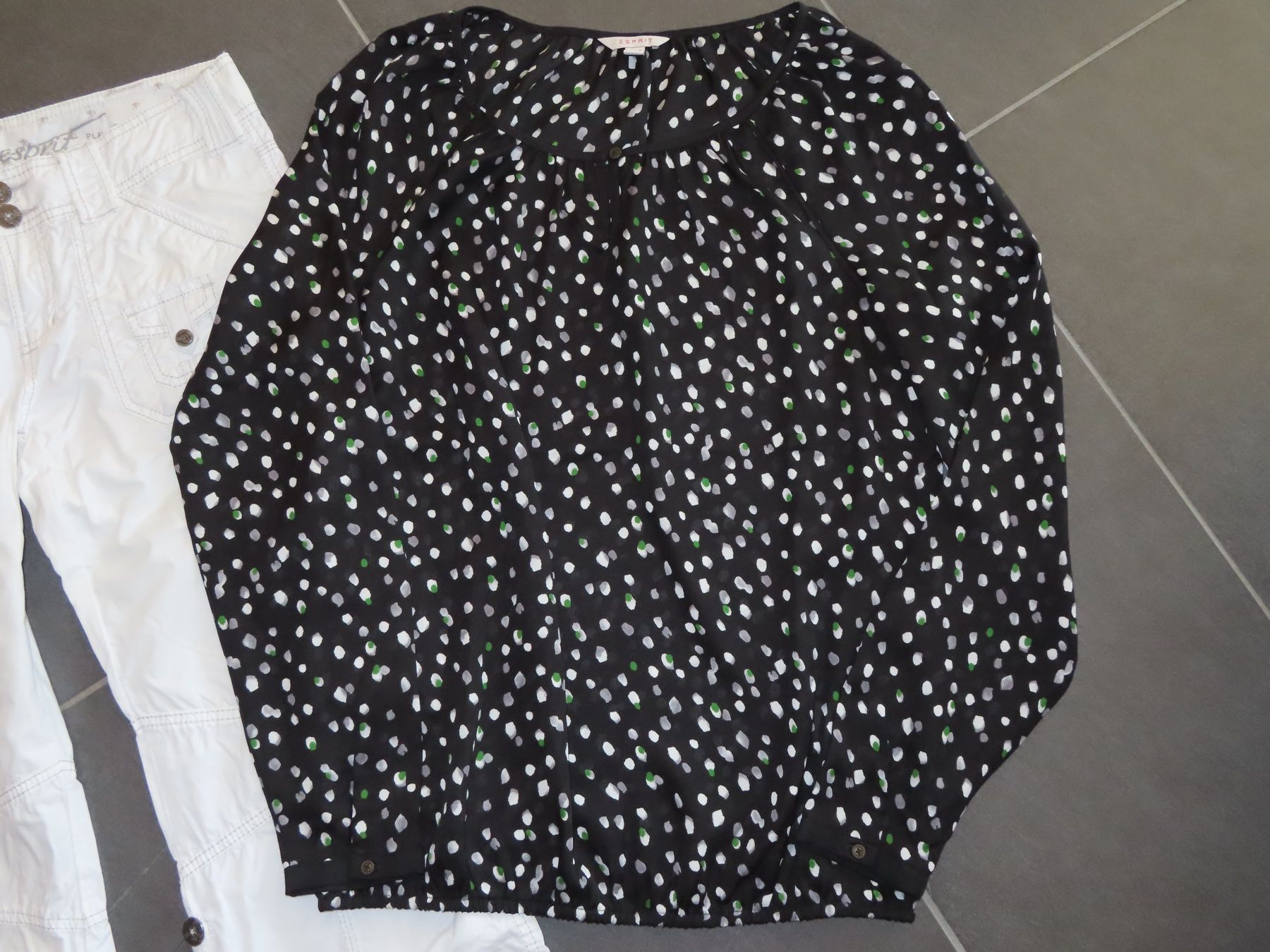 Esprit Blusen: tolle Bluse ESPRIT Gr.36 ***NEU*** – Neu (gemäss Beschreibung) aus Wallenried von Asyano 3