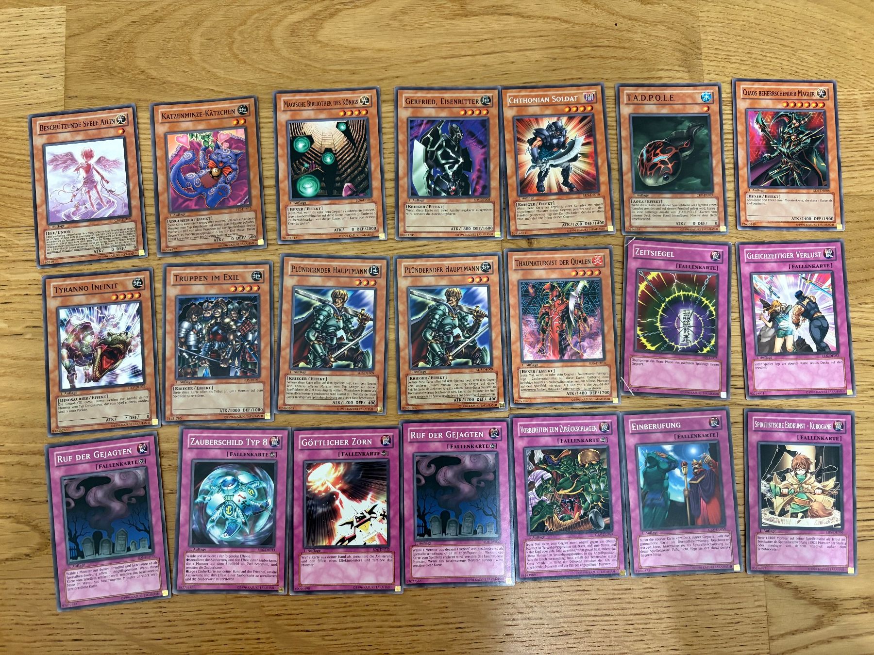 Cartoline: Yu-Gi-Oh Karten Konvolut mit Konami Deckbox – Usato da Zürich venduto da Erazzer 2