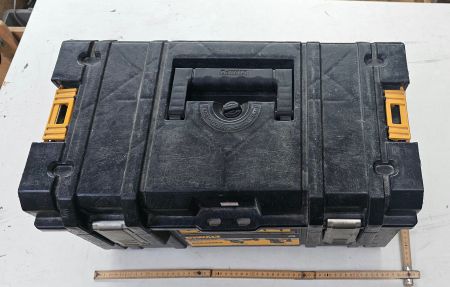DEWALT Aufbewahrungsbox leer guter Zustand, Gebrauchsspuren