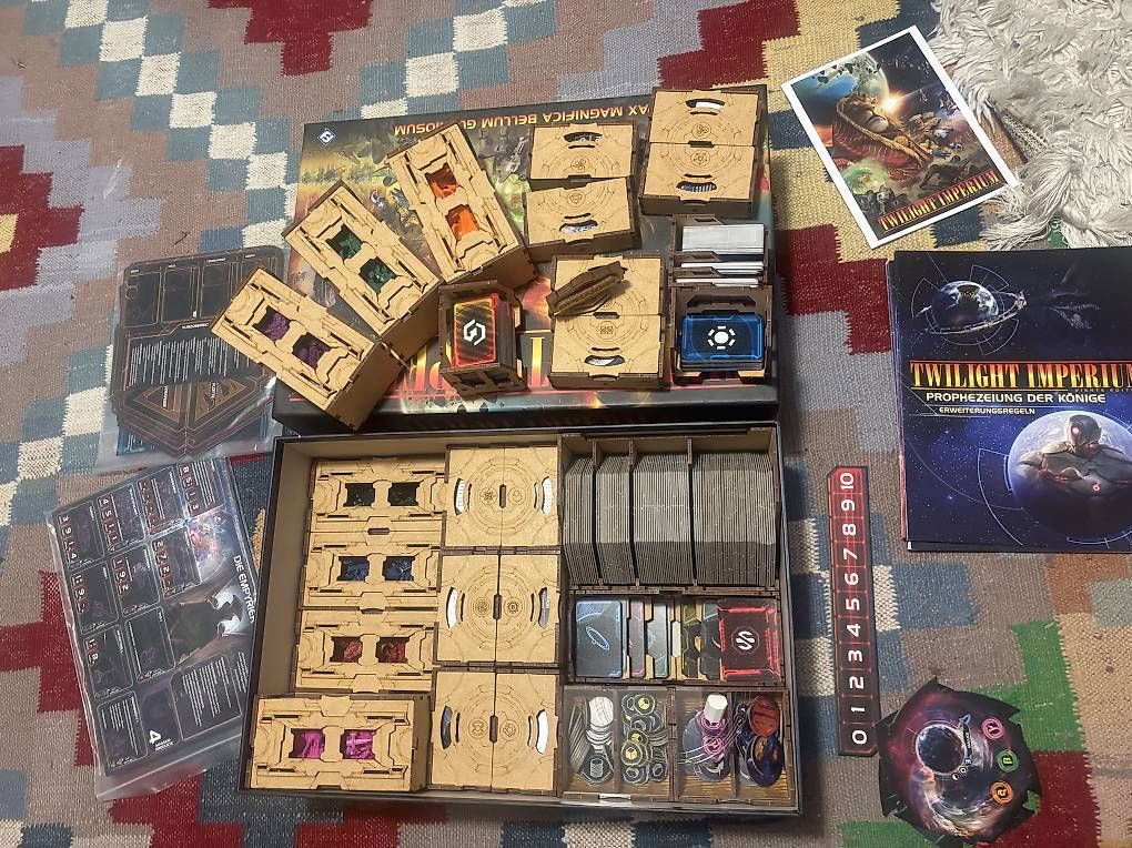 Giochi: Twilight Imperium 4 +Erweiterung +Insert – Usato da Trogen venduto da Rico-Mittelholzer 2