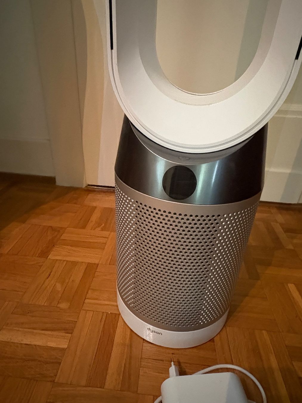 Dyson Ventilatori: Dyson Pure Cool Turmventilator/Luftreiniger – Usato da Genève venduto da sunandwind 1