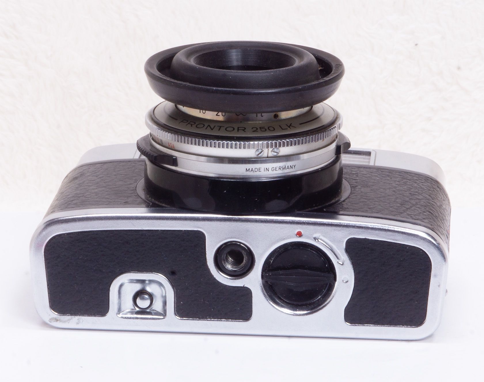 Zeiss Fotocamera: ZEISS IKON Contina LK – Usato da Zürich venduto da phueni 5