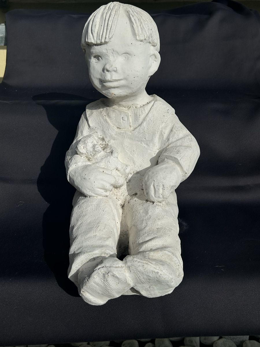 Statuette: Gartenfigur Kind – Usato da Aefligen venduto da Bifi111 1