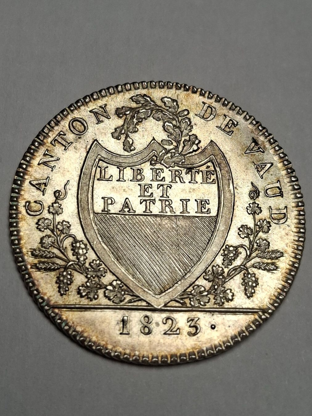 Tutti le monete: 10 Batzen 1823 Waadt – Usato da Zürich venduto da al-dea 1