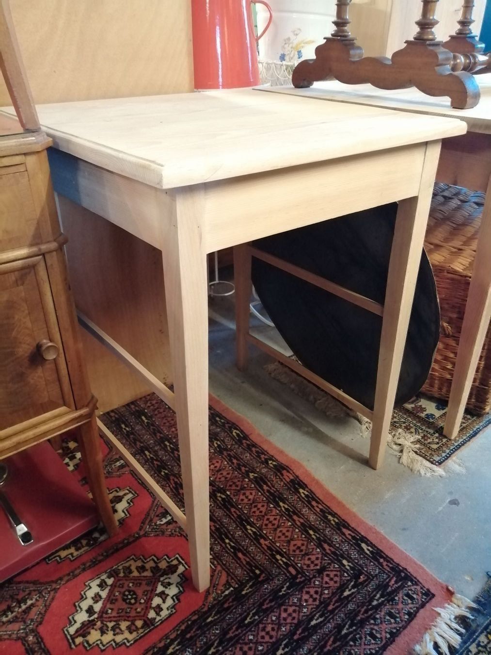 Tavoli: Tisch klein massiv Holz Buche – Usato da Malters venduto da WerkstattBurch 1