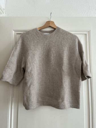 & Other stories Kurzer pullover