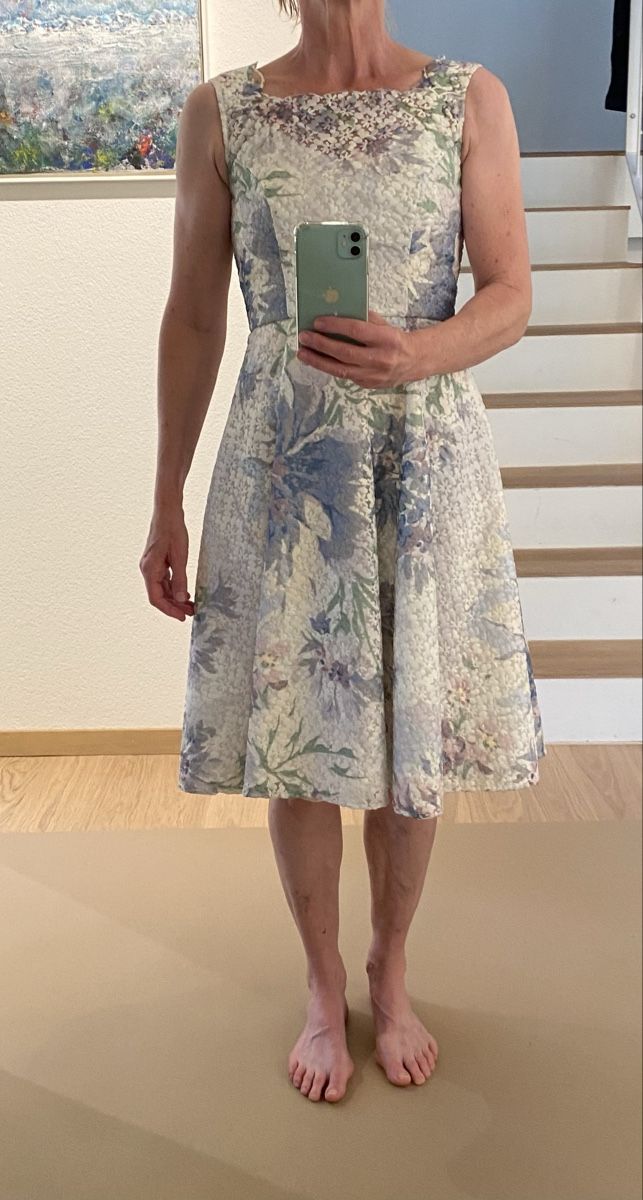 Vestiti: Festliches Sommerkleid Gr34/36 – Usato da Hinteregg venduto da Ampfani 1