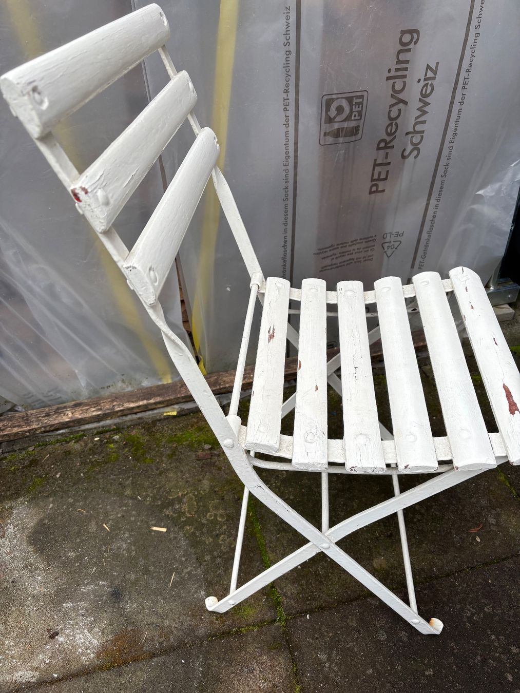 Stühle: Gartenstuhl Shabby chic – Gebraucht aus Unterägeri von Muggenstutz03 1
