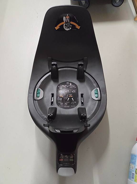 Cybex Sièges auto: Cybex Base Isofix-Station – D'occasion à Trimmis par VinceF