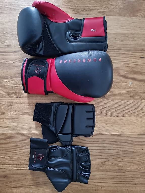Handschuhe & Handstulpen: Boxhandschuhe  – Gebraucht aus Samedan von nic_k9rt 1