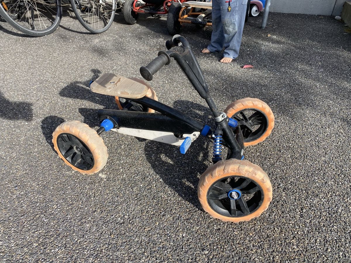 Fahrzeuge für Kinder: Berg Gokart Kinder – Gebraucht aus Winterthur von klassikaudio