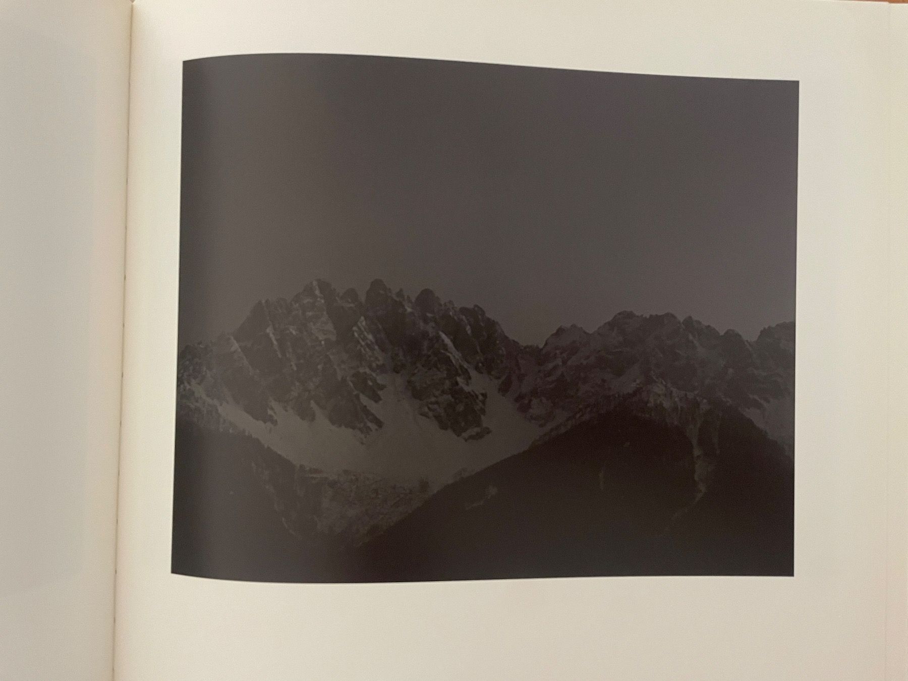 Libri: Michael Schnabel. Stille Berge – Usato da Zürich venduto da WWehrle 1