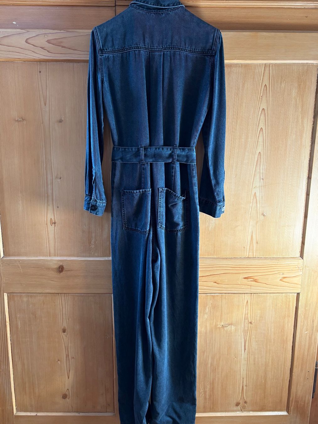 Massimo Dutti Tute: Massimo Dutti Jumpsuit Gr M – Usato da Uerkheim venduto da ruthb2112 1