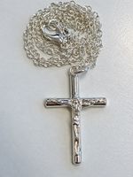 Halskette 40 cm mit Kreuzanhänger – Silberbeschichtet