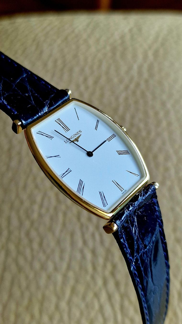 Longines Uhren: Longines la grande classique tonneau – Gebraucht aus vevey von Edwatch 1