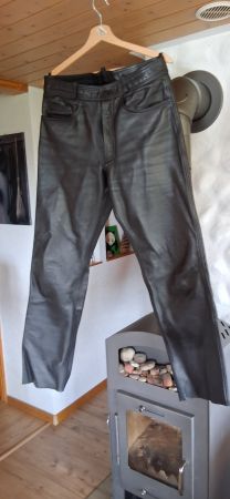 Lederhose IXS