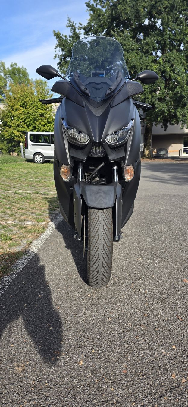 Yamaha Scooter: yamaha xmax 125 – Usato da Morges venduto da ace_t6tf
