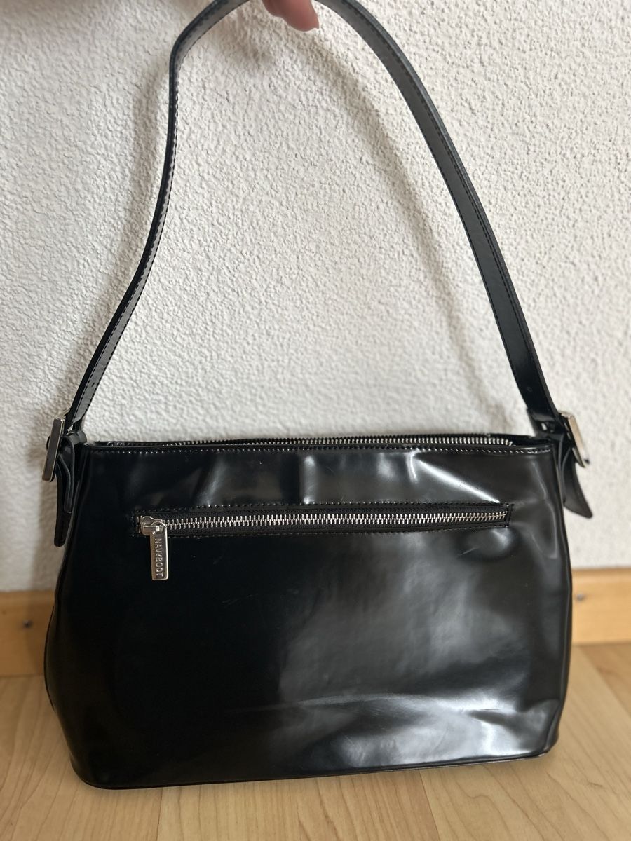 Navyboot Sacs femmes: Navyboot Handtasche aus Lackleder – D'occasion à Zumikon par naiischoen 2
