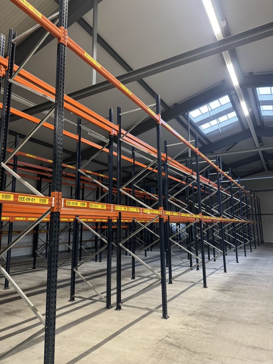 Lista Scaffali: Palettenregal / Palettengestell – Usato da Niederuzwil venduto da Solutions4industry