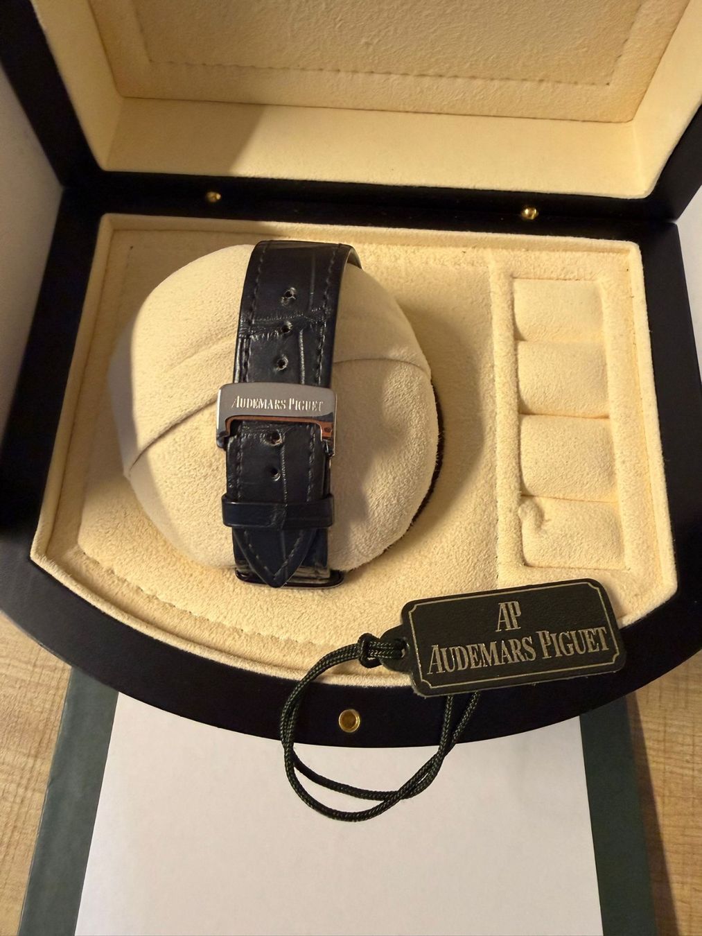 Audemars Piguet Orologi: Audemars Piguet Chronograph Watch Jules Audemars Weiss Gold – Usato da Wil SG venduto da san_867n 2