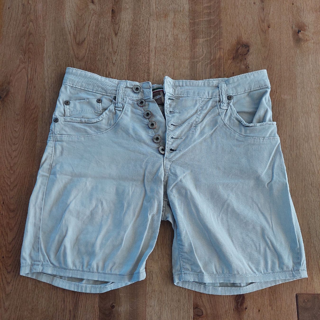 Please Jeans Pantalons: Shorts von Please, XS – D'occasion à Fehraltorf par fridolin024