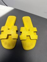 Hermès Sandalen gelb Leder Grösse 37