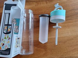 Pressa Bottle